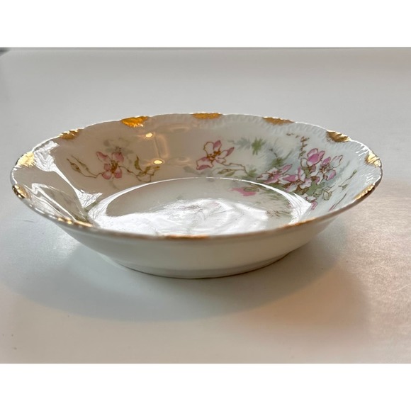 Vintage Theodore Haviland  Limoges France Collectible  Floral Trinket Dish - Picture 2 of 4